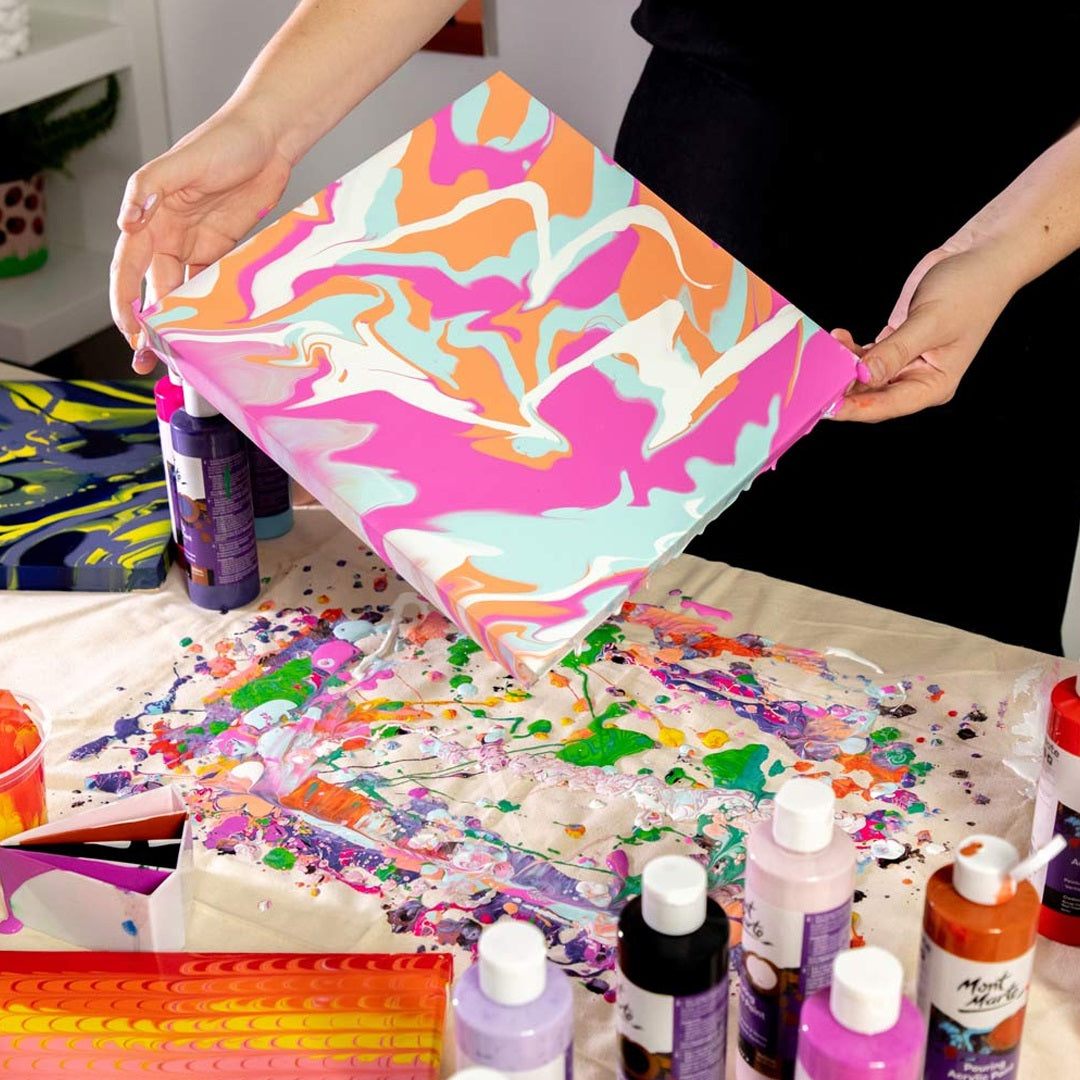 POURING ACRYLIC 240ML TITANIUM WHITE