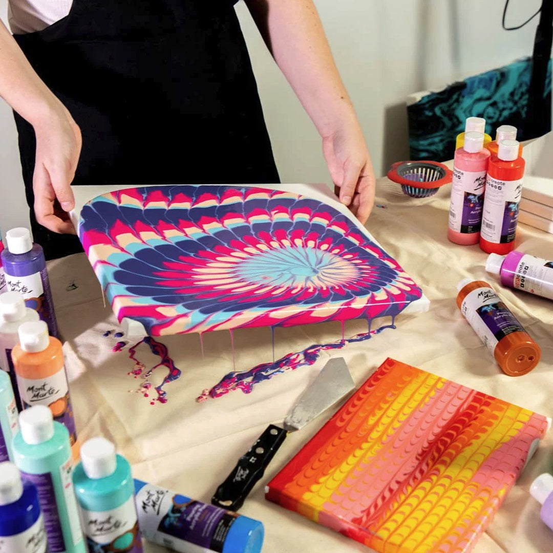 Mont Marte Premium Pouring Acrylic Paint, 240ml (8.11oz), Peach, Pre-Mixed Acrylic Paint, Suitable for a Variety of Surfaces Including Stretched Canvas, Wood, MDF and Air Drying Clay.