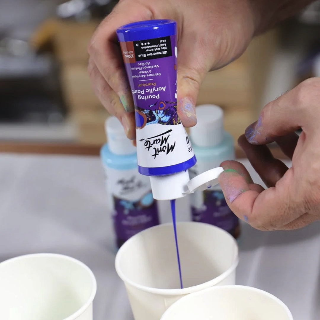 Mont Marte Pour Paint Set PMPP4003