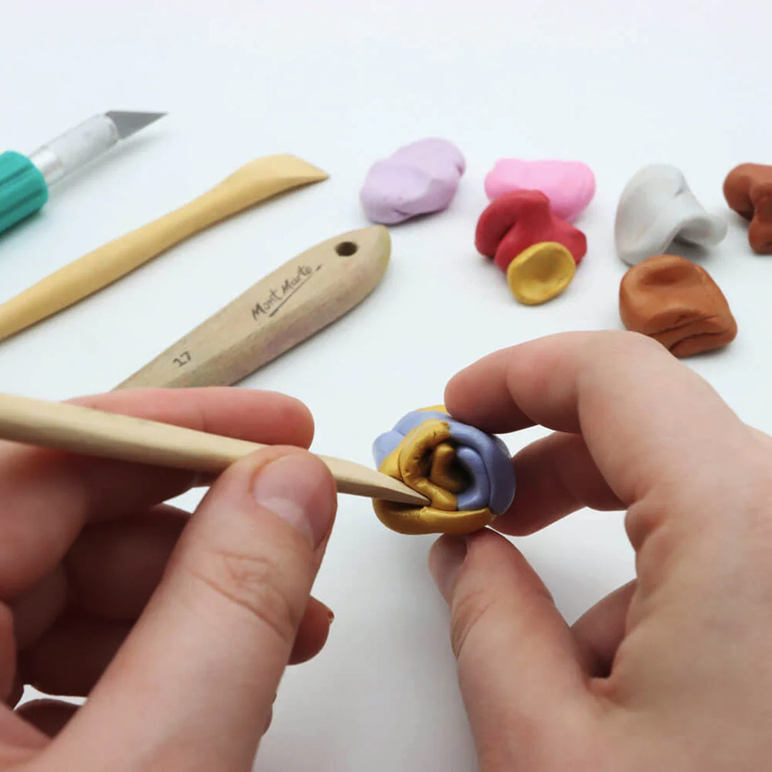 Mont Marte Polymer Clay Metallic - 10 Colours - 100g - Soft, Even Texture - Easy to Shape - Clay for Pottering, Modelling and Crafts